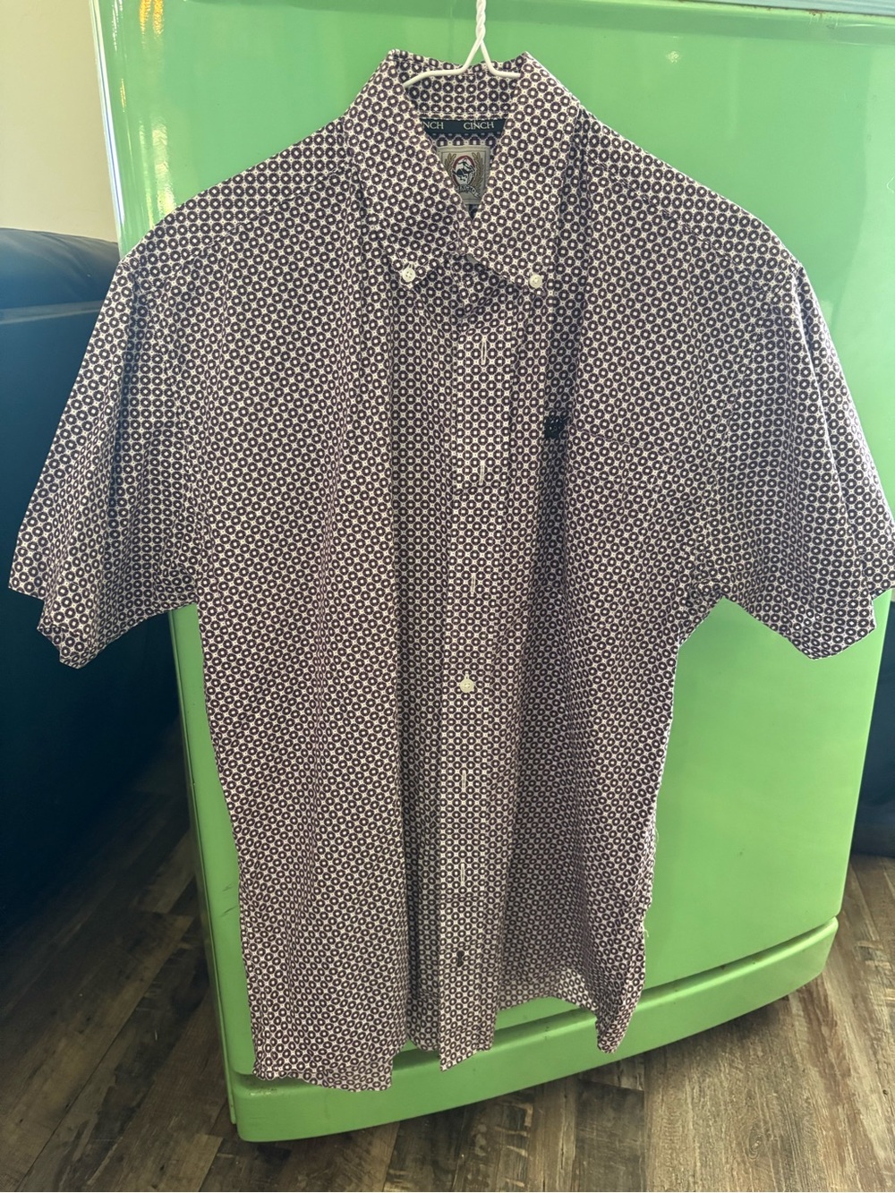 Cinch Short-Sleeve Button-Down Shirt - Purple & White